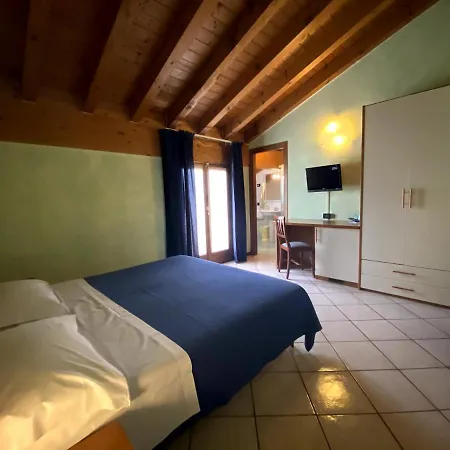 Sole Della Franciacorta - Hotel&restaurant Hotel Capriolo